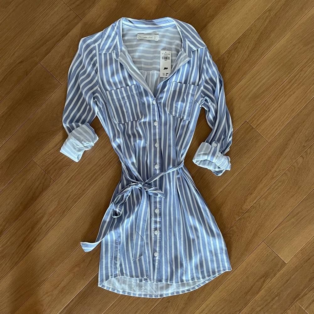 COPY - Abercrombie & Fitch Shirt Dress NWT Size Small